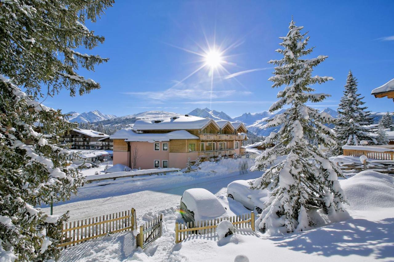Biohotel Castello Koenigsleiten Konigsleiten Bagian luar foto